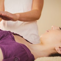 What Can I Expect in a Typical Reiki Massage Session?